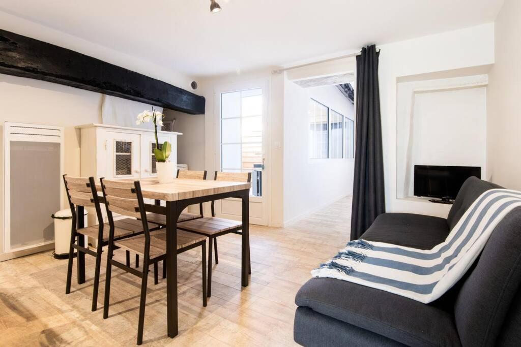 Beau T3 *** Pour 2 A 4 Pers Avec Patio Privatif Lejlighed La Couarde-sur-Mer Eksteriør billede